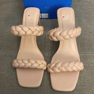 NEW Braided Strap Nude Sandals